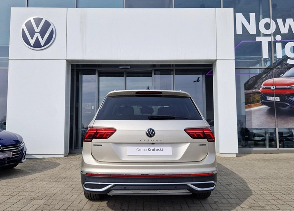 Volkswagen Tiguan Allspace cena 252900 przebieg: 1, rok produkcji 2024 z Koźmin Wielkopolski małe 497